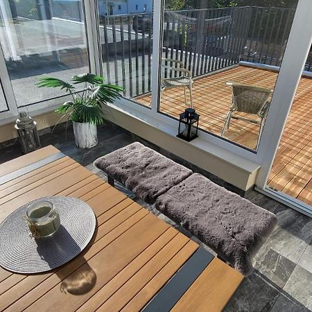 Komfortabele Ferienwohnung In Ruhiger Lage Sassnitz Bagian luar foto