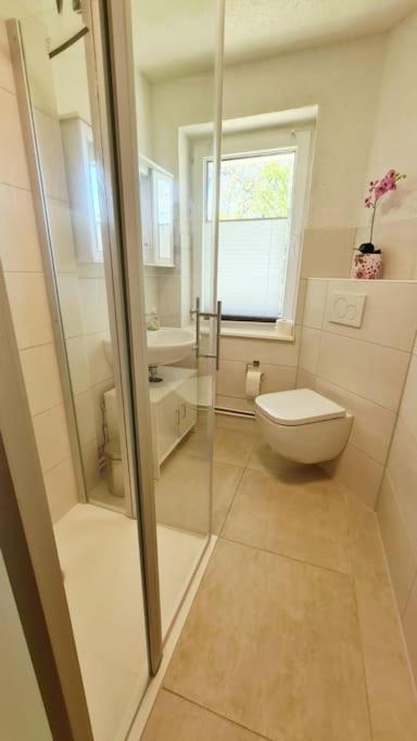 Komfortabele Ferienwohnung In Ruhiger Lage Sassnitz Bagian luar foto